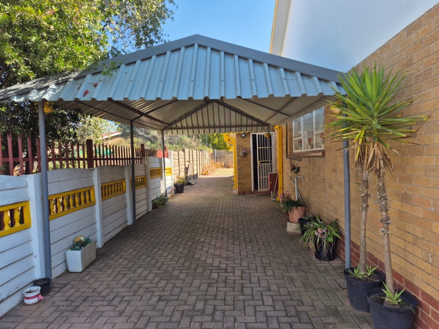 4 Bedroom Property for Sale in Vredefort Free State